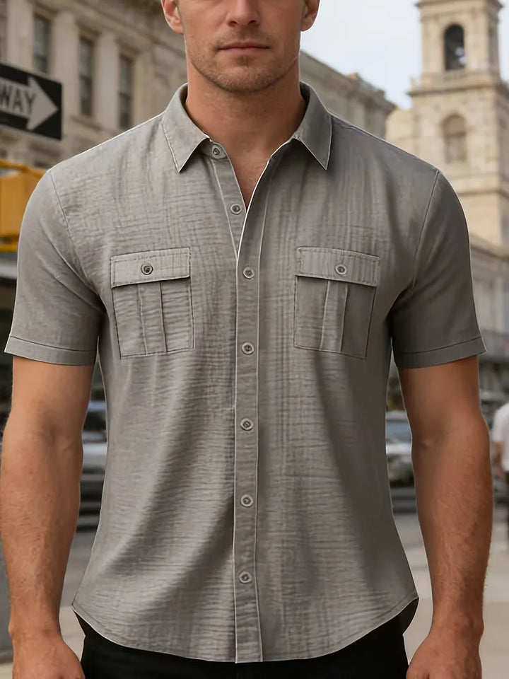 Ademend heren overhemd, korte mouwen, borstzakken, perfect voor een casual zomerlook.
