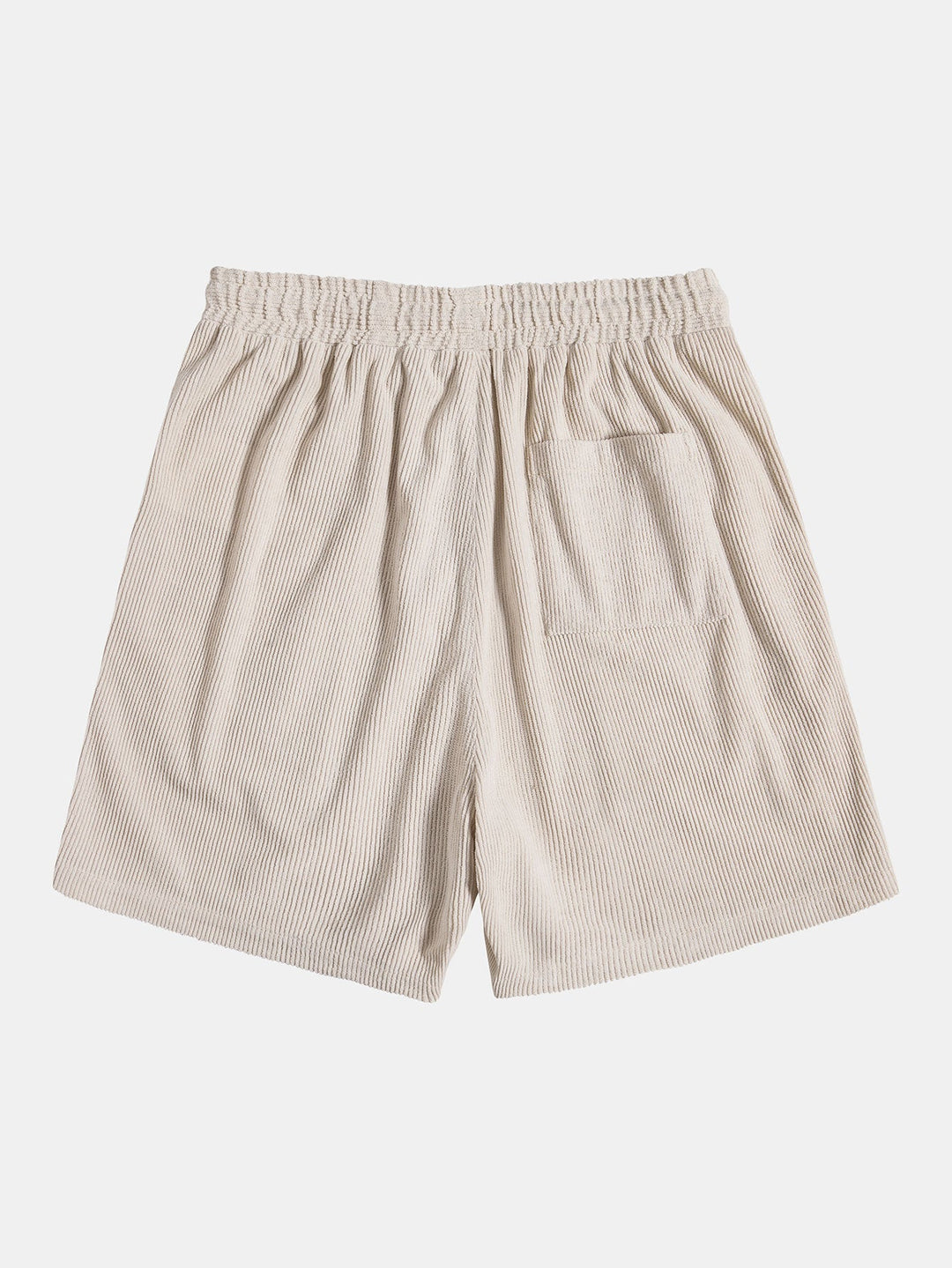 "Luchtige heren zomerset met comfortabel overhemd en korte broek, ideaal voor warme dagen en stijlvolle casual looks."