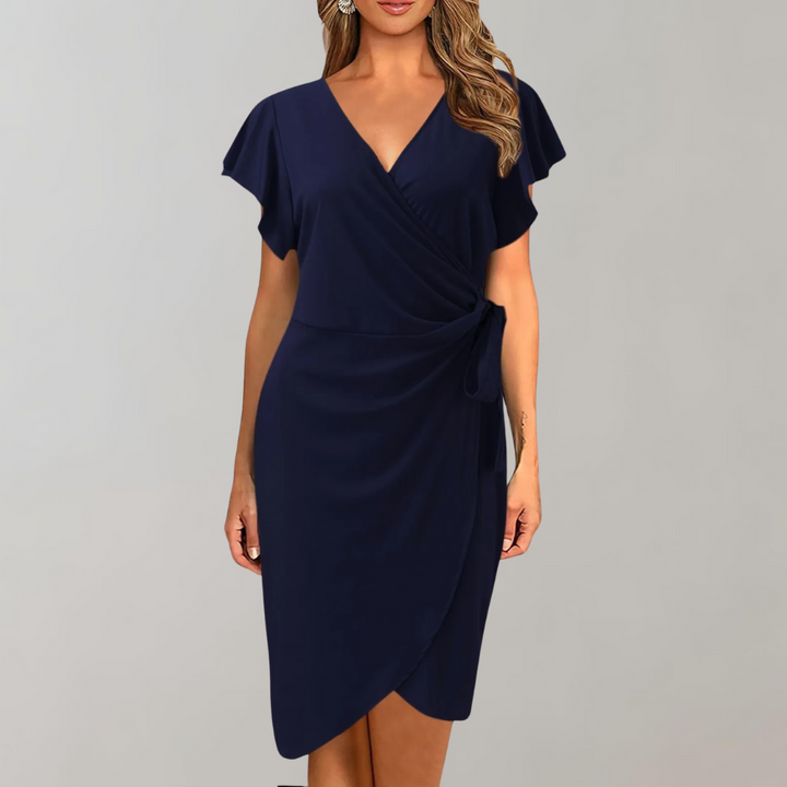 Stijlvolle dames zomerjurk Zaylena, een elegante keuze voor zowel casual als geklede zomeravonden.