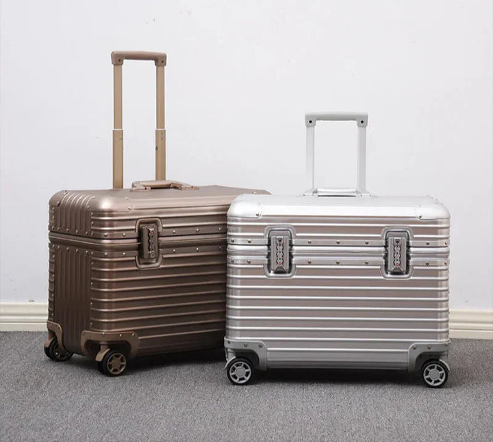 Aluminium-magnesium koffer met duurzame hartschalen en TSA-slot, perfect als robuuste reisbagage voor elke reis.