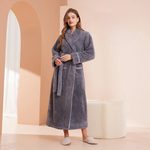 Vrouw donkerblauw