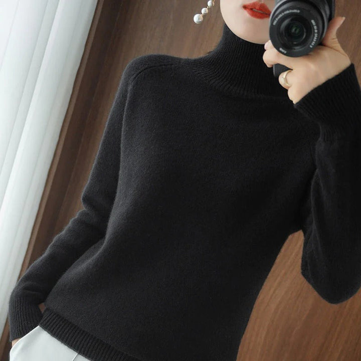 Zachte en warme dames coltrui, ideaal voor comfortabele wintermode. Elegante pullover kleding.