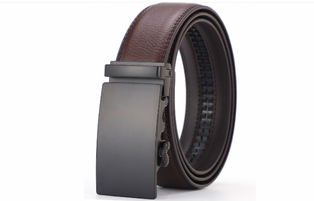 Stijlvolle herenriem met verstelbare automatische gesp, een duurzaam modeaccessoire voor mannen.