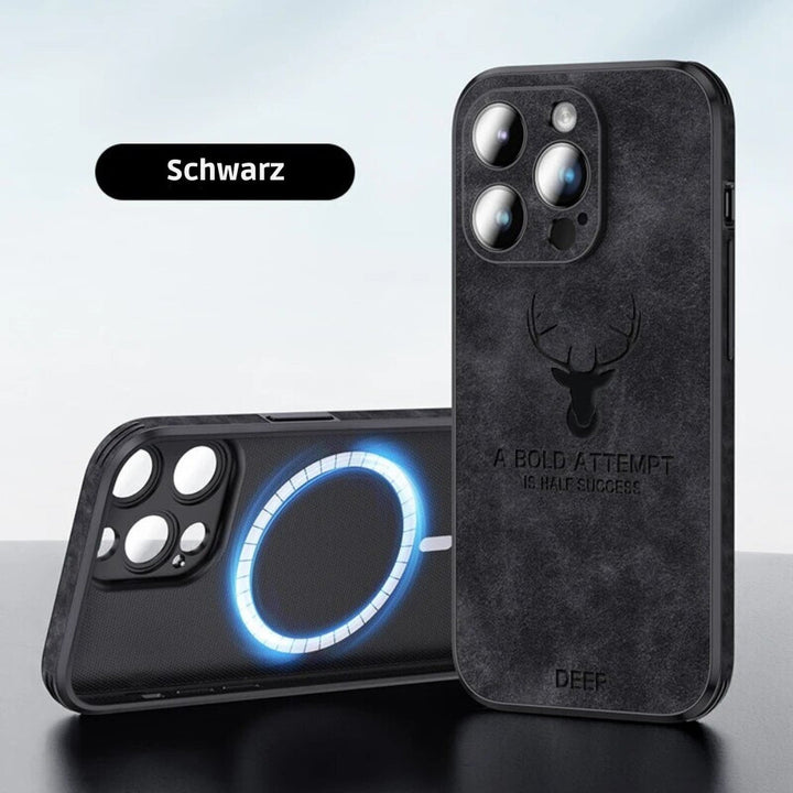 Bruin leren iPhone hoesje, toont de naadloze pasvorm om de telefoon.