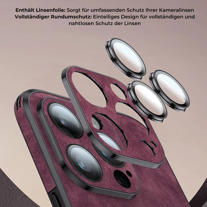 Leren iPhone hoesje, achterkant toont het verfijnde ontwerp en merk.