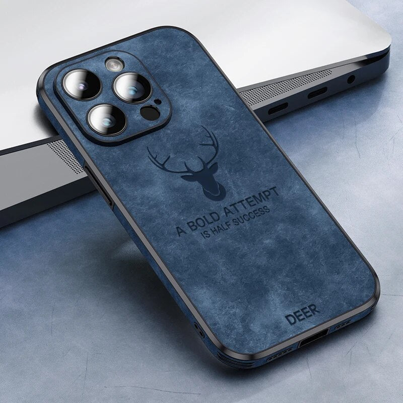 Bruin leren iPhone hoesje, klassieke look met moderne bescherming.
