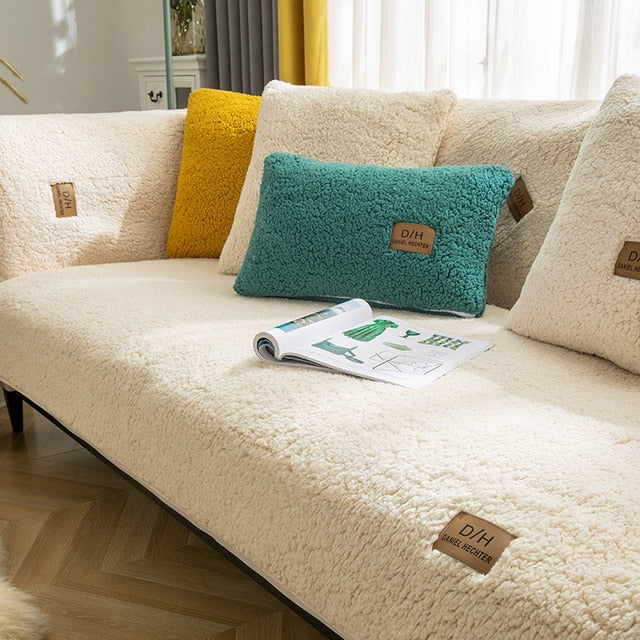 Luxe pluche antislip bankhoes beschermt je sofa comfortabel tegen vuil, ideaal voor huisdieren.