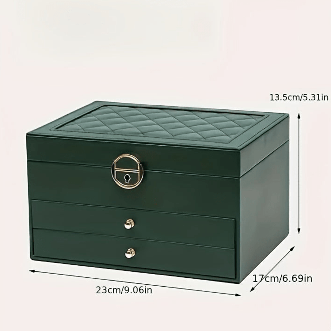 Overzicht van de sieraden organizer box in gebruik, met georganiseerde kettingen, ringen en armbanden.