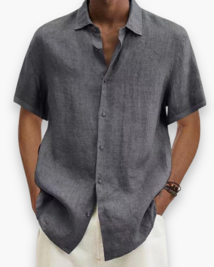 Chic zomeroverhemd voor heren, luchtig en ademend, ideaal voor een vakantie look.