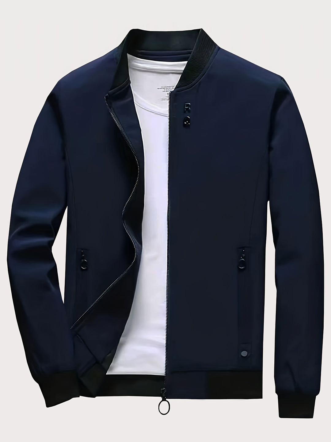 "Marineblauwe heren winterjas met opstaande kraag, klassiek design, sportieve look, perfecte pasvorm voor lente"
