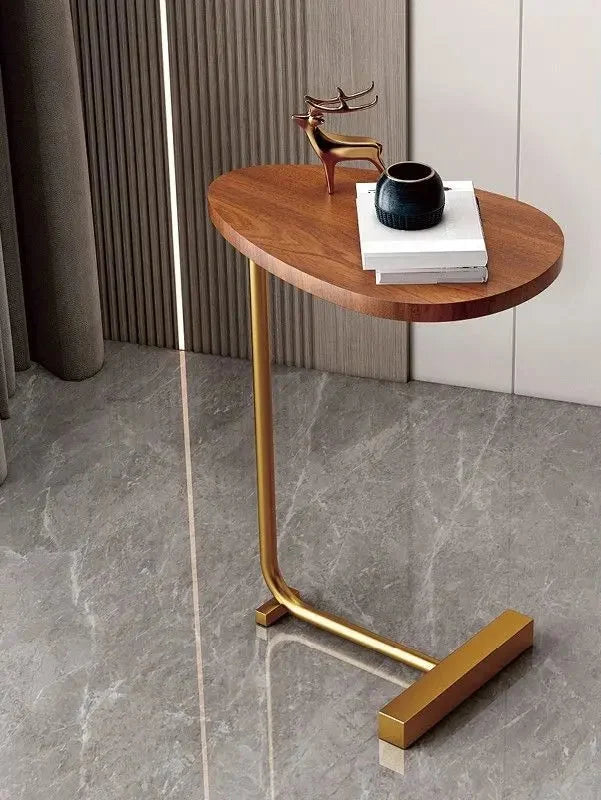 Moderne bijzettafel voor zowel woonkamer als slaapkamer. Een veelzijdig en stijlvol interieur meubelstuk.