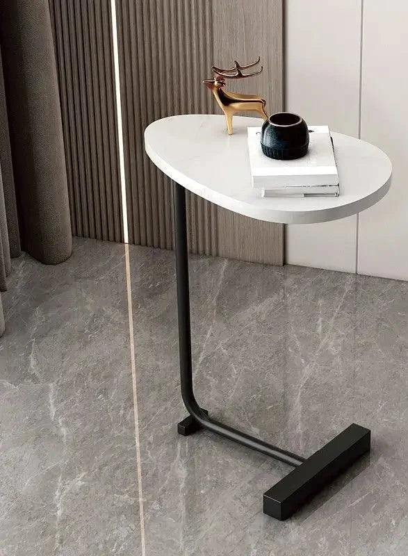 Stijlvolle bijzettafel, modern meubel dat naadloos past in diverse interieurstijlen. Zeer veelzijdig.