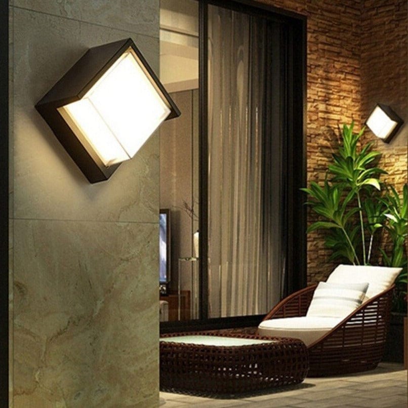 "Moderne buiten wandlamp met ronde vorm en bewegingssensor, sfeervolle LED-verlichting, IP65 waterdicht, voor tuin of balkon.