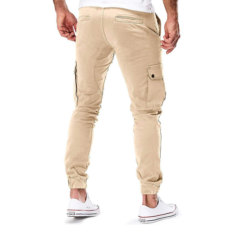 "Moderne heren cargo broek met elastische taille, praktische zakken en ademend materiaal voor stijl en comfort."