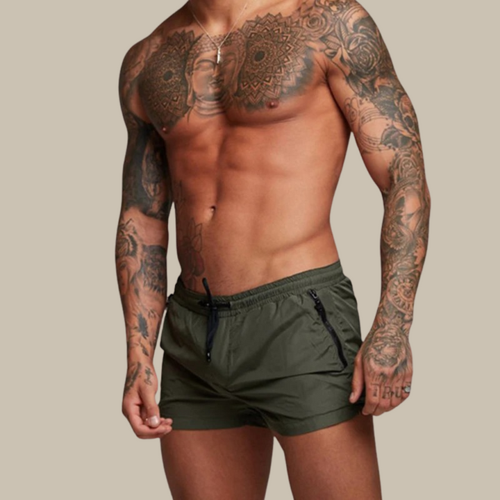 "Moderne heren zwemshort, blauw met een sneldrogende en stretchy stof, ideaal voor zowel strand als zwembad."