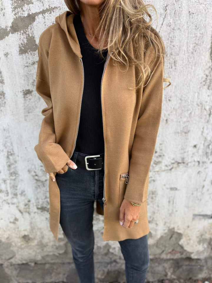 "Moderne herenjas met veelzijdig ontwerp in diverse kleuren, gemaakt van duurzame materialen, perfect voor elke gelegenheid."