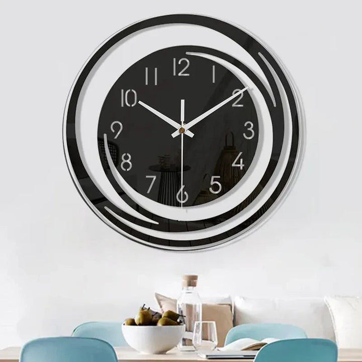 Elegante stille wandklok, ideaal voor kantoordecoratie of als rustige slaapkamerdecoratie.