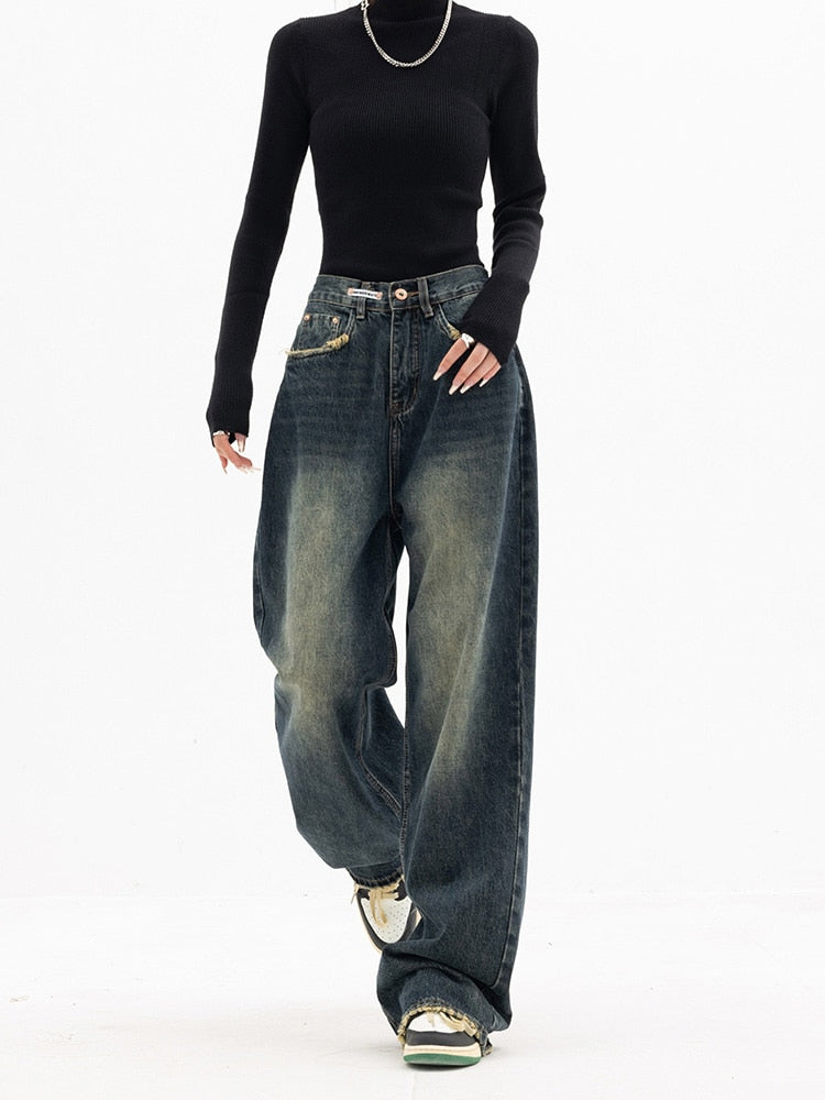 "Modieuze baggy jeans met hoge taille en wijde pijpen in Koreaanse stijl voor vrouwen, ideaal voor stijlvolle streetwear."