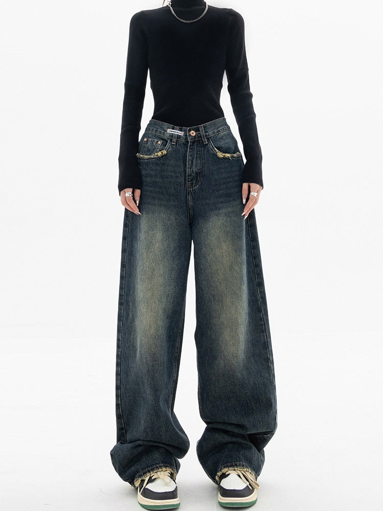 "Modieuze baggy jeans met hoge taille en wijde pijpen in Koreaanse stijl voor vrouwen, ideaal voor stijlvolle streetwear."