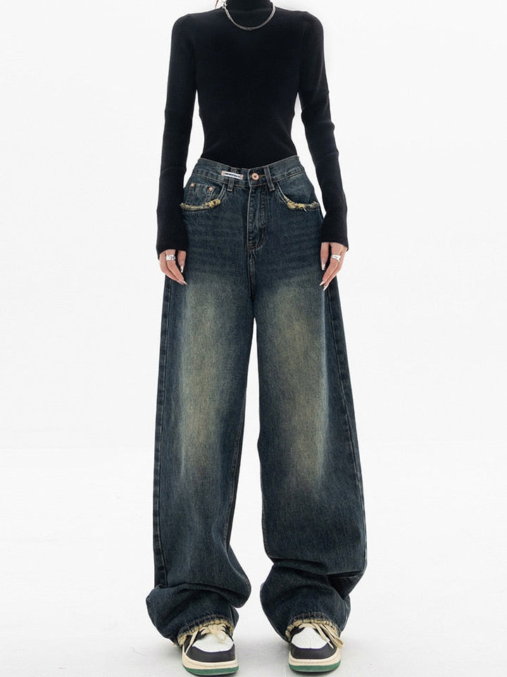 "Modieuze baggy jeans met hoge taille en wijde pijpen in Koreaanse stijl voor vrouwen, ideaal voor stijlvolle streetwear."