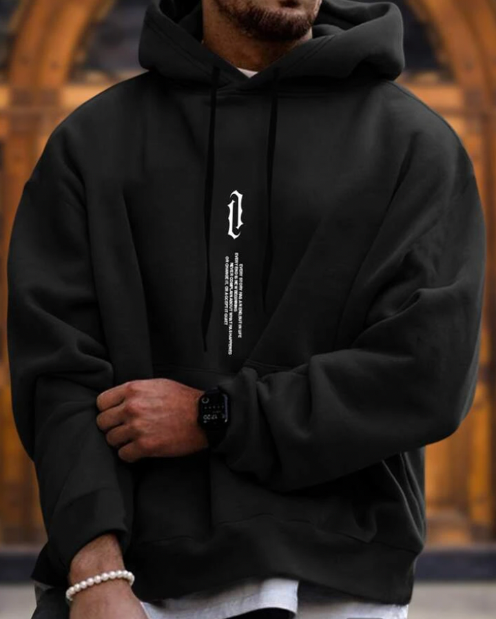 Modieuze heren hoodie met capuchon, perfect voor een comfortabele casual outfit voor mannen.