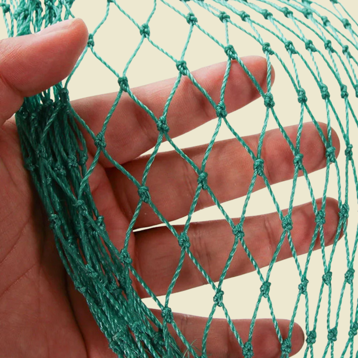 Multifunctioneel tuinnet voor plantenbescherming, UV-bestendig en scheurvast nylon.