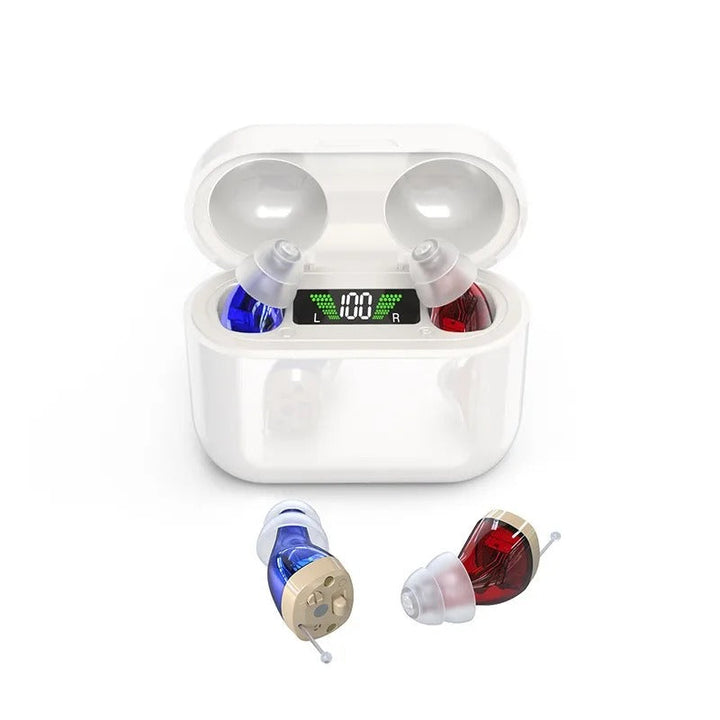 Onzichtbaar in-ear hoortoestel onopvallend in het oor, met nadruk op comfort en discretie.