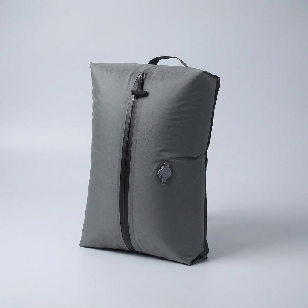 Handige compressietas voor kleding. Uniseks ruimtebesparend in koffer. Perfect voor reizen en bagage-organisatie.