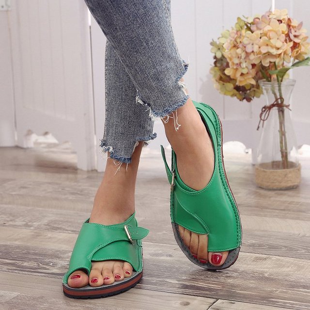 Orthopedische dames sandalen met kleurrijk patchwork, ademend materiaal en comfortabele bogen voor dagelijks gebruik.