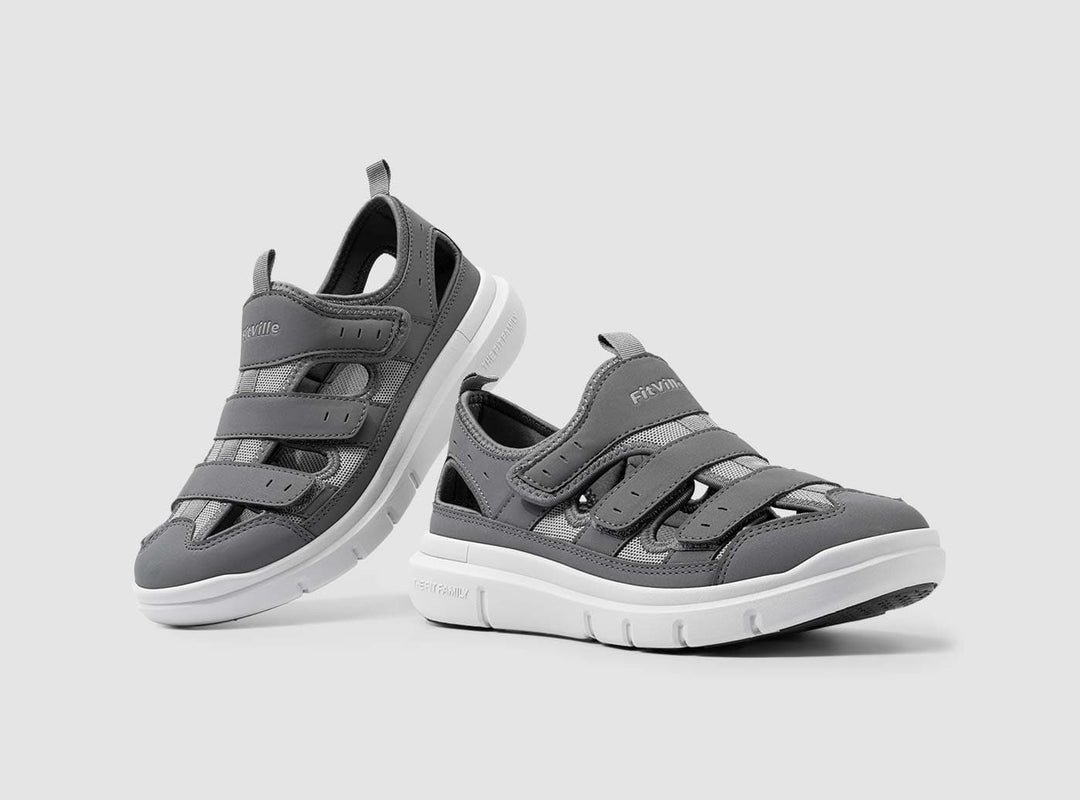 Lichte, ademende heren zomersneaker met orthopedische ondersteuning, ideaal voor comfortabel wandelen bij warm weer.