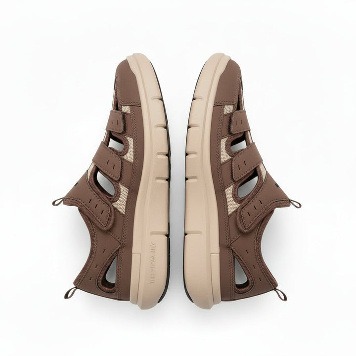 Stijlvolle heren comfort sneaker met orthopedische zool, biedt schokabsorptie en ondersteuning voor dagelijks gebruik.
