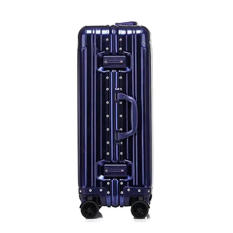 Luxe aluminium zakenreiskoffer. Hardcase met 360° zwenkwielen en TSA slot voor veilig en stijlvol zakelijk reizen.