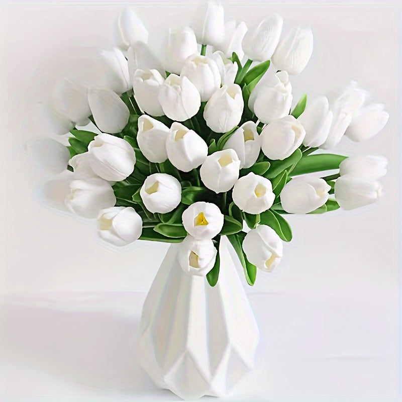 Frisse lentecoratie met deze set van 15 realistische kunsttulpen. Perfect voor Pasen.