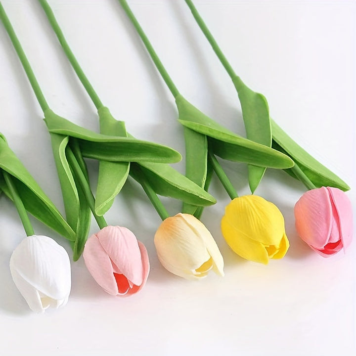 Onderhoudsvrije, realistische kunsttulpen set van 15 stuks. Langdurige decoratie voor elk interieur.