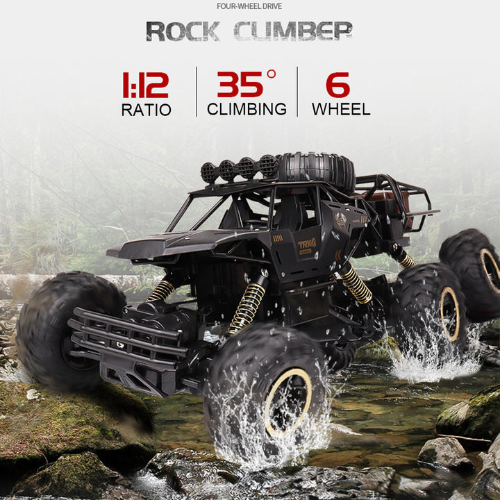 Schaal 1:12 6-wiel RC monster truck, toont indrukwekkend formaat voor een radiografisch voertuig.