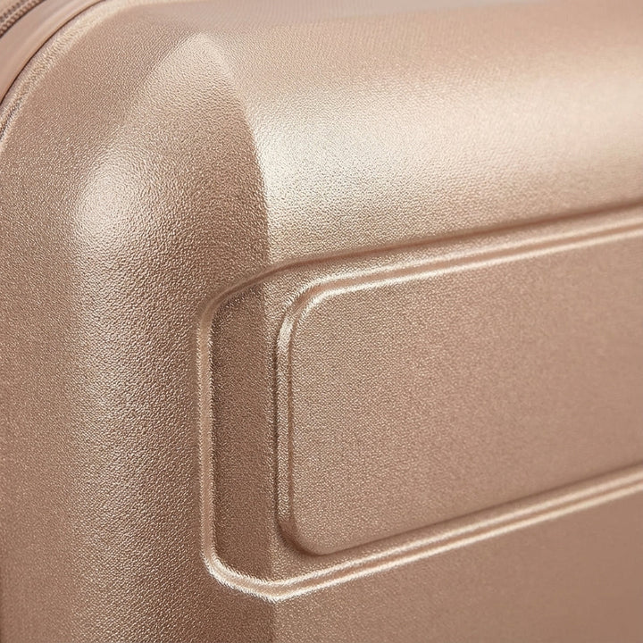Duurzame hardshell koffer met uitbreidfunctie en dubbele spinner wielen, perfect voor lange reizen.