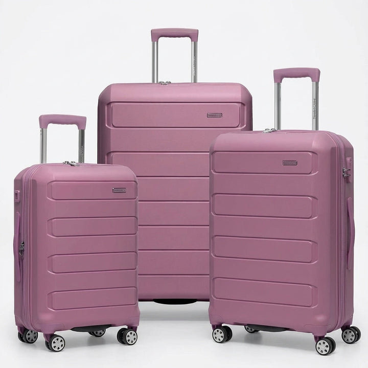 Stijlvolle hardshell reiskoffer, uitbreidbaar en voorzien van soepele spinner wielen voor zorgeloos reizen.
