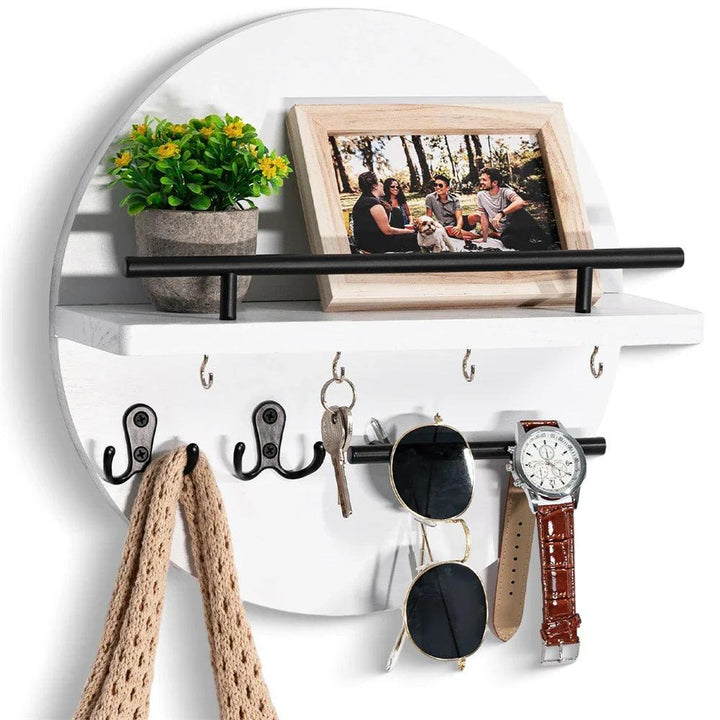 "Ronde houten sleutelhouder: elegant, duurzaam ontwerp, ideaal voor georganiseerd ophangen van sleutels, milieuvriendelijk."