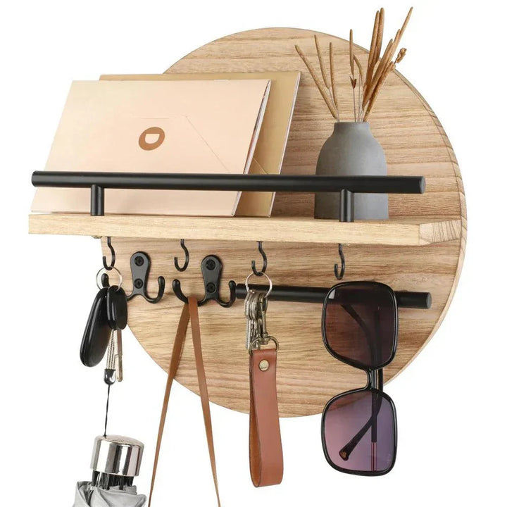 Houten sleutelhouder met ronde vorm, ideaal voor wandmontage in hal of entree, houdt sleutels opgeruimd.