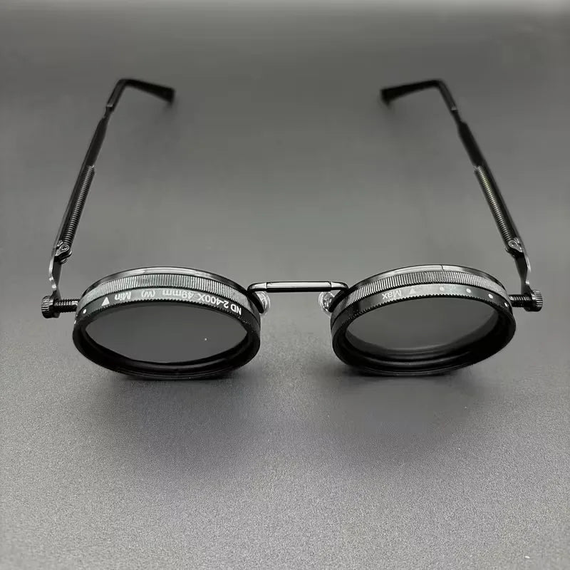 Vintage ronde steampunk zonnebril, een trendy unisex accessoire voor elke gelegenheid.