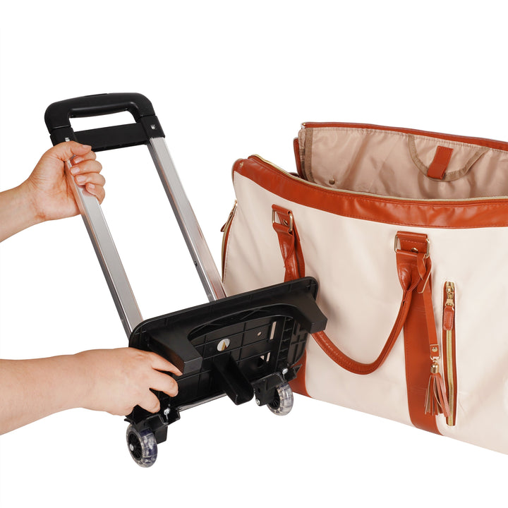 Unisex GlideTote reistas in roze, met wielen en handige organizer compartimenten.
