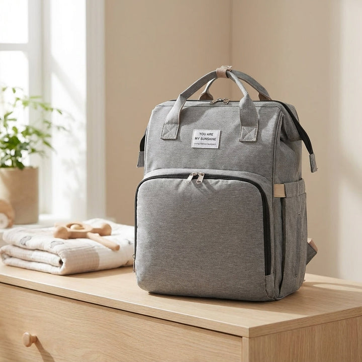 Ruime Babyroam luiertas rugzak voor ouders, met slimme opbergruimte voor alle babybenodigdheden onderweg.