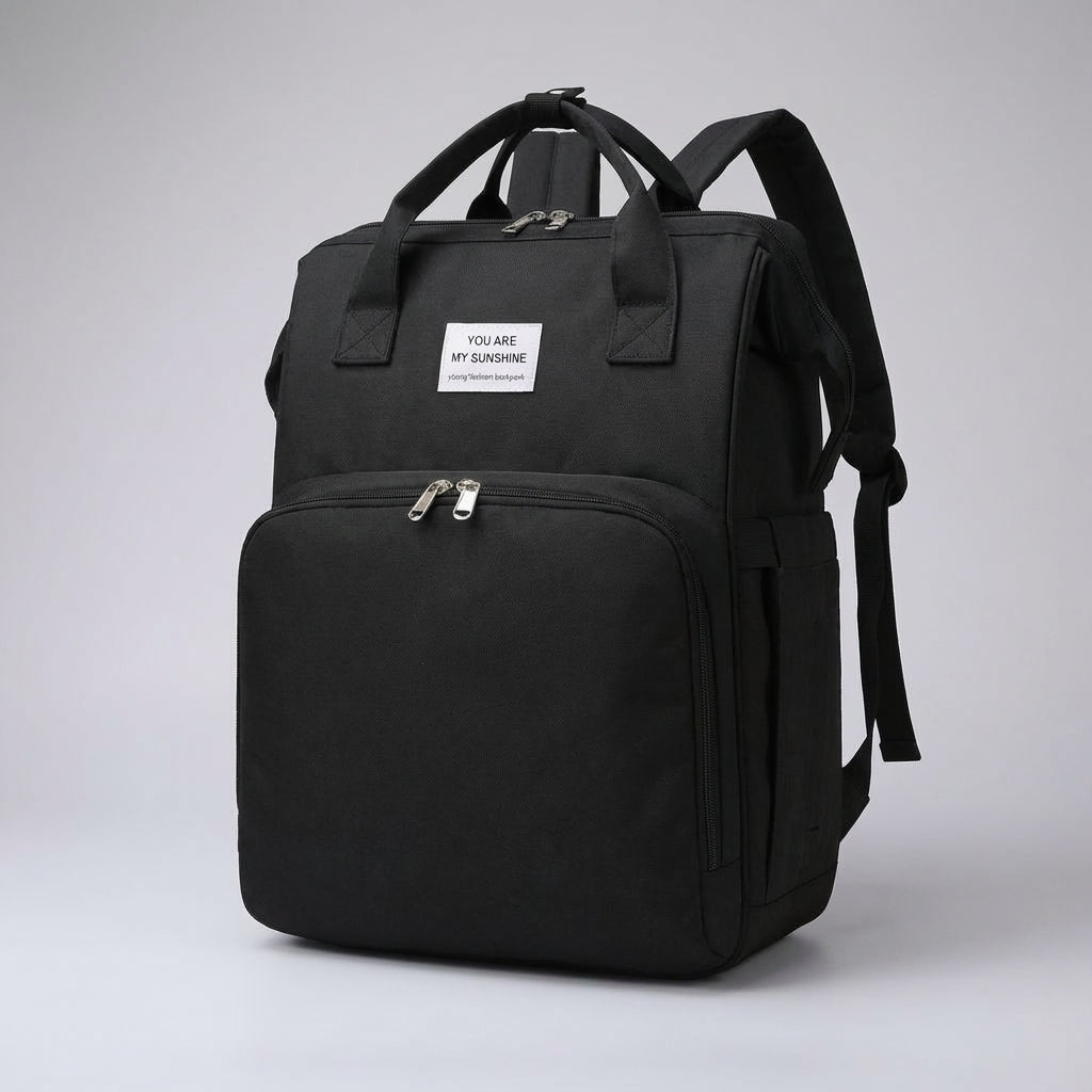Ergonomische luiertas rugzak van Babyroam, comfortabel voor ouders, met veelzijdige opbergopties.