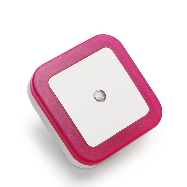 Handige set van 2 slimme LED nachtlampjes met lichtsensor, voor kinderkamer of babykamer, verhoogt veiligheid.