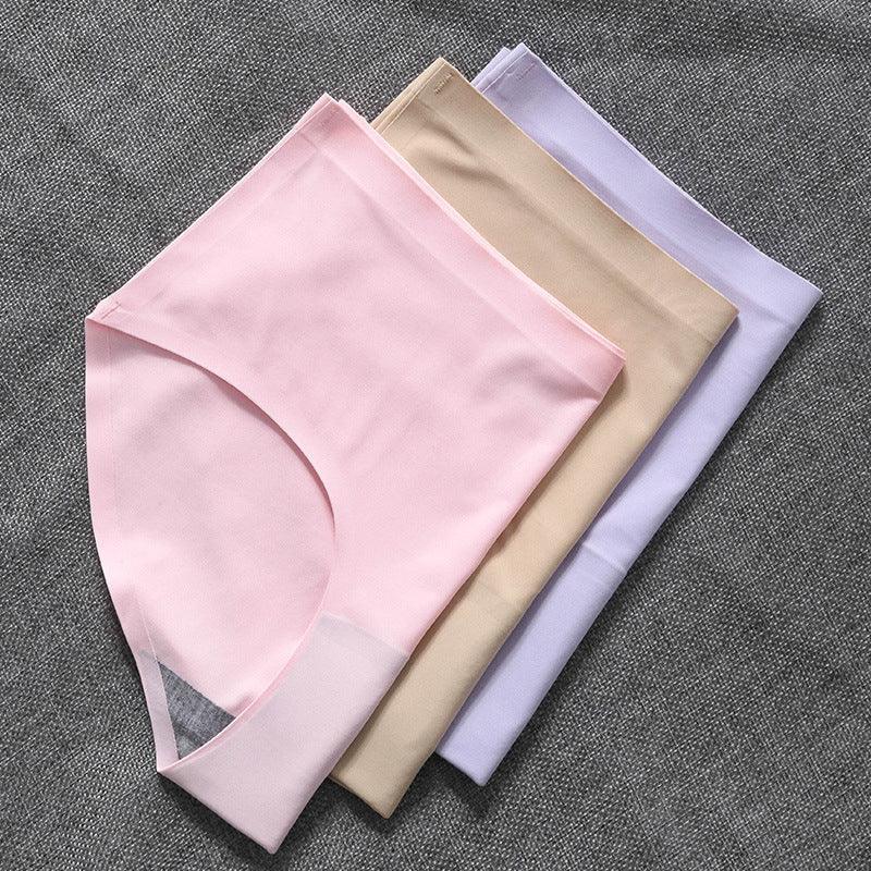 "Set van 5 naadloos zijdezacht ondergoed in zwart, roze, beige, paars en wit voor dames, comfortabel en onzichtbaar."