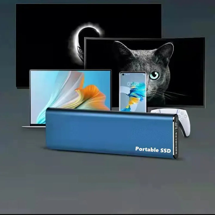 "Slanke 4 TB externe harde schijf met USB-C, zilver, voor snelle opslag. Draagbaar, ideaal voor onderweg of thuis."