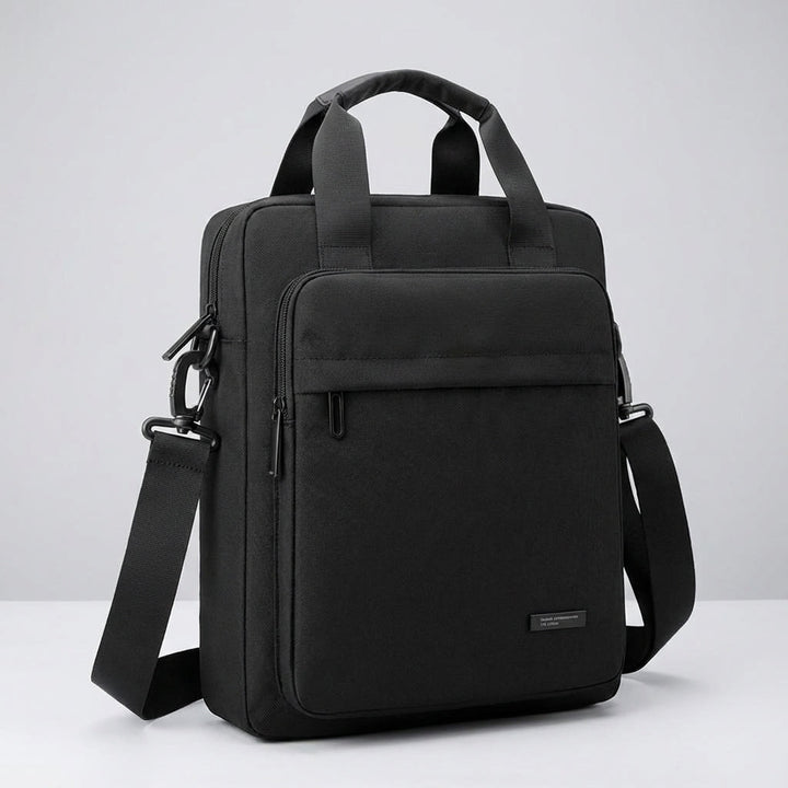 Georganiseerde Vaylor laptoptas heren, perfecte waterdichte nylon reis schoudertas met laptopvak voor zakelijk gebruik.