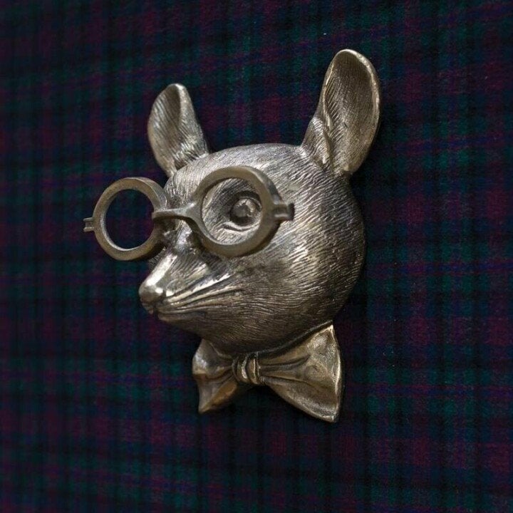 Kleurrijke WallCritters dierenhoofd kunst, handgeschilderde decoratie die elke kamer verlevendigt.