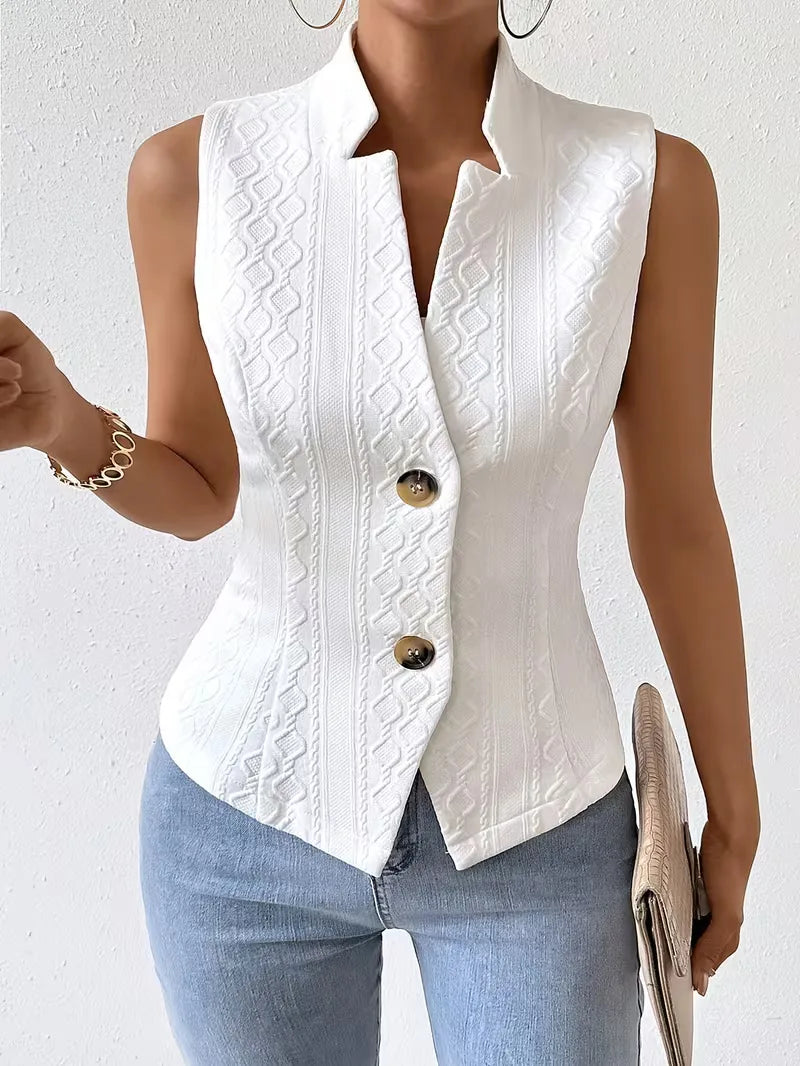Stijlvol dames gilet met V-hals en knopen, slim fit voor een zakelijke en elegante look.