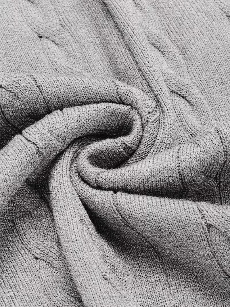 Gebreid herenvest, mouwloos, V-hals, kabelpatroon. Perfect voor een warme en stijlvolle look.